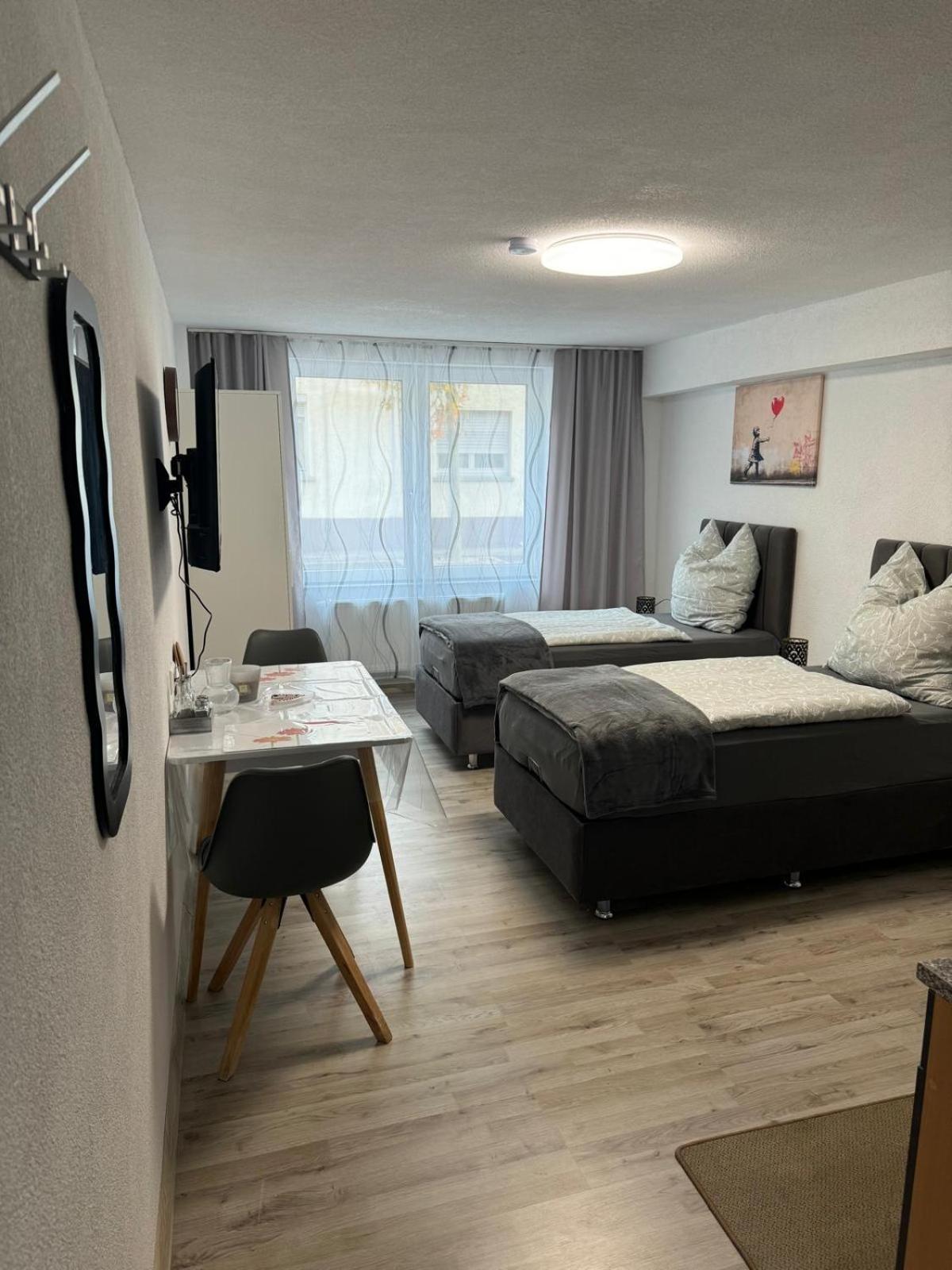 Heidenheim Unterkunft Bagian luar foto